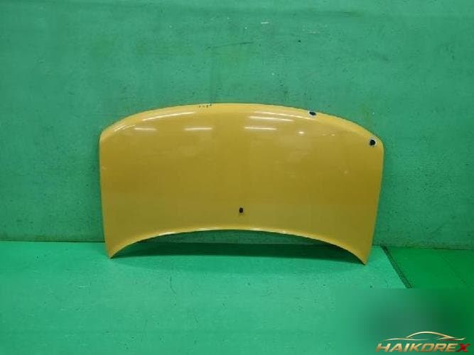Toyota bB 2001 — капот