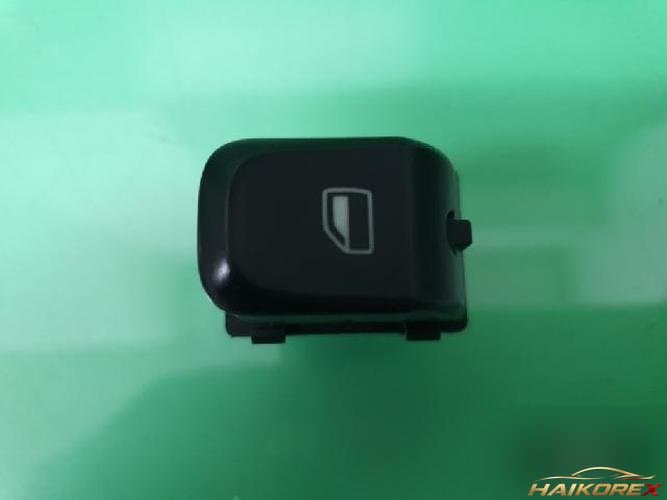 Audi A4 2012 — кнопка стеклоподъемника 8K0959855 A