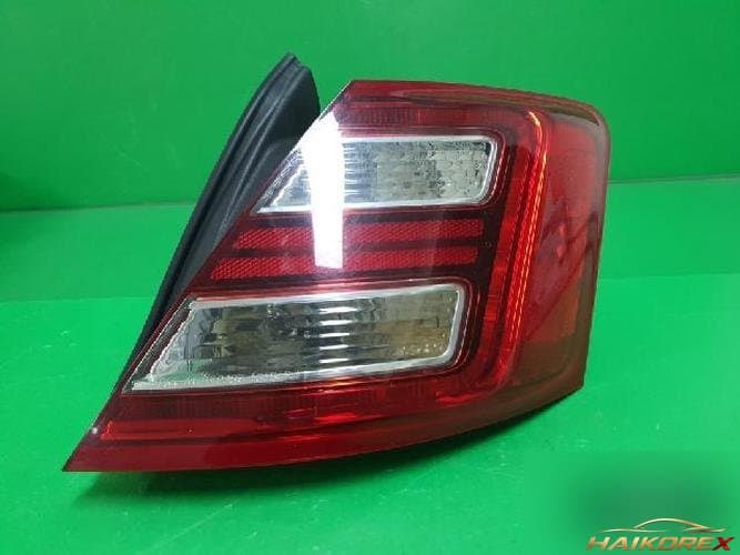 Ford Taurus 2013 — комбинированный фонарь задний правый DG13 13B504