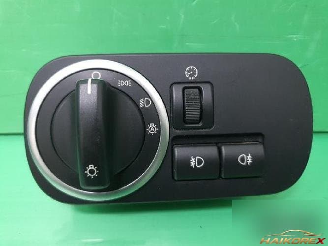 Land Rover Discovery 2016 — кнопка/выключатель AH22 13A024 AC