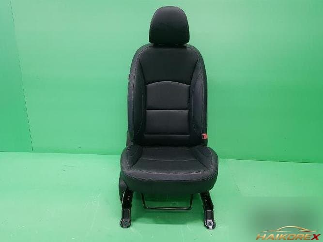 KG Mobility Tivoli 2016 — сиденье