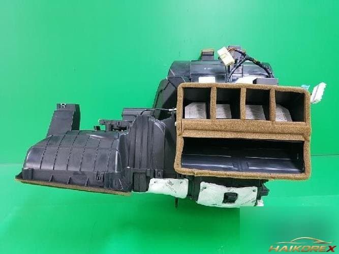 KG Mobility Tivoli 2016 — радиатор отопителя/кондиционера EVA 69400-35023