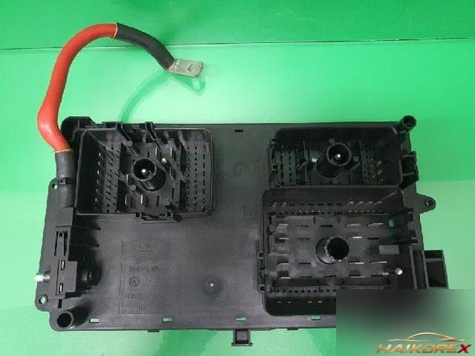 Chevrolet Alpheon 2011 — блок предохранителей (салонный) 20959873 2