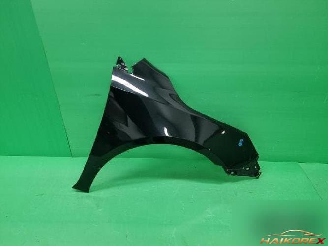 Chevrolet Alpeon 2011 — крыло правое