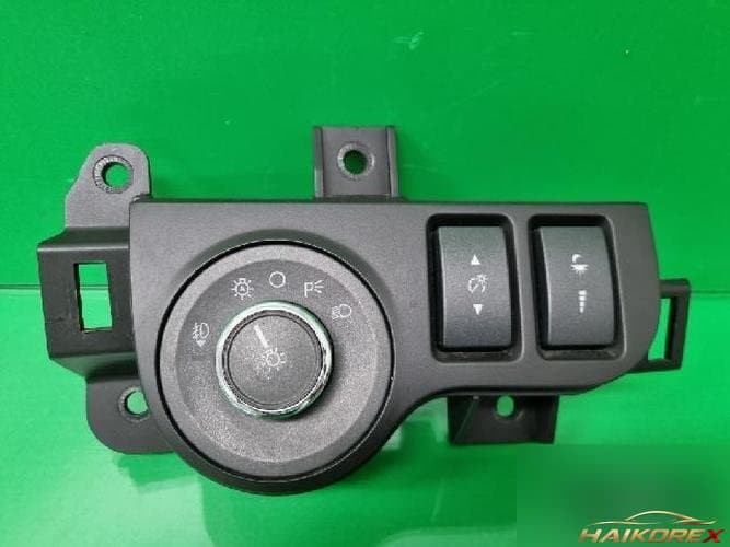 Ford MKS 2011 — кнопка регулировки яркости