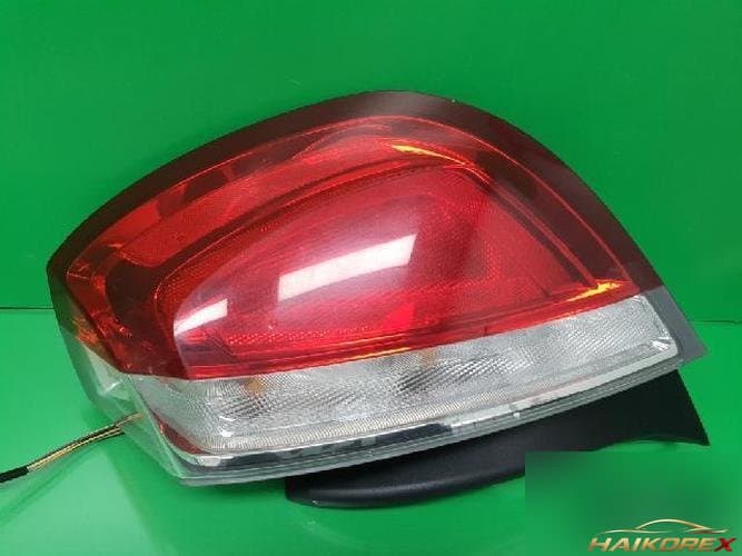Ford MKS 2011 — комбинированный фонарь (задний) правый (пассажирский) AA53 13404 AC