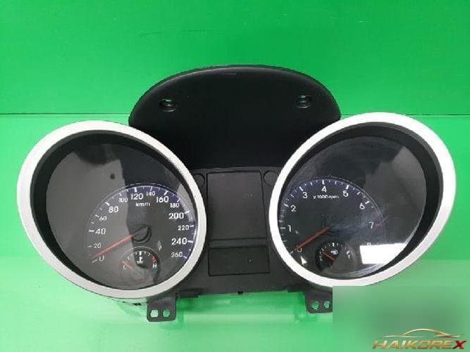 Hyundai Genesis 2009 — панель приборов 94003 2M000