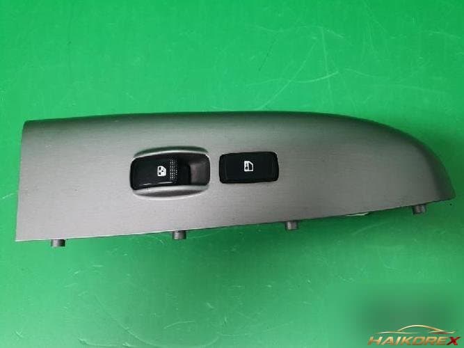 Kia Carnival 2008 — кнопка стеклоподъемника 1