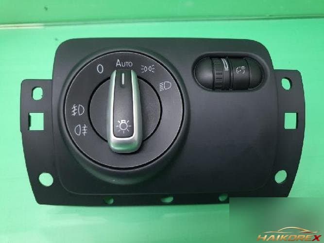 Volkswagen Scirocco 2012 — кнопка/переключатель 1K1 858 341