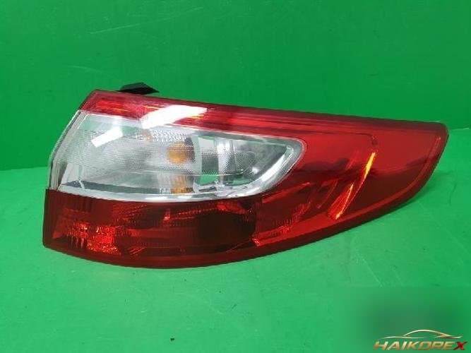 Renault SM3 2011 — комбинированный фонарь задний правый (пассажирский) 265500016R