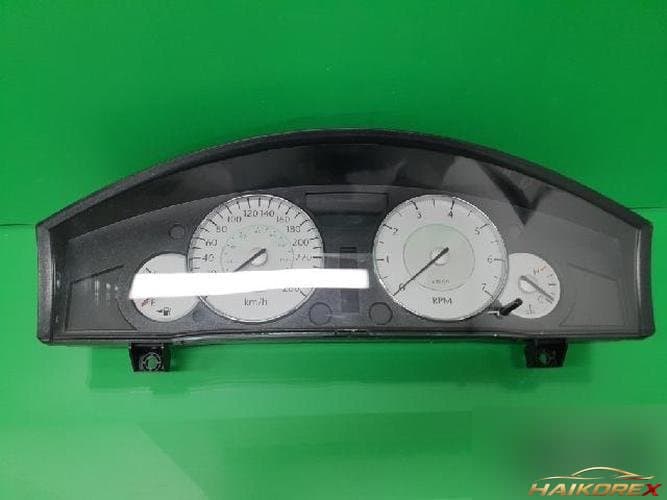Chrysler 300 2010 — панель приборов 68060594AC