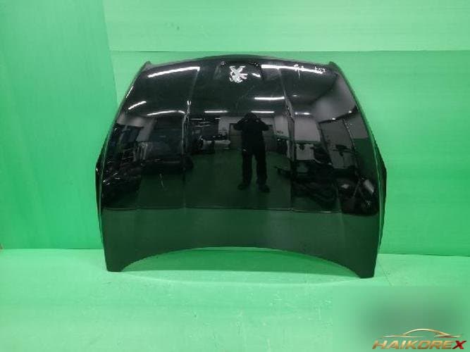 Peugeot 508 2015 — капот