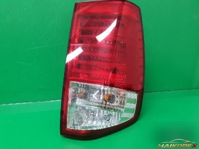 Kia Carnival 2007 — комбинированный фонарь задний левый (водителя)