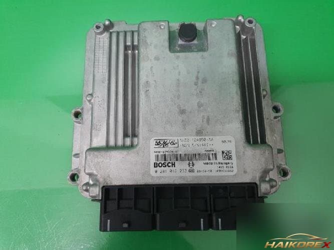 Land Rover Freelander 2010 — блок управления двигателем ECU AH52 12A650 AA 2