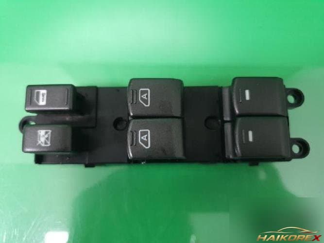 Renault SM7 2011 — выключатель стеклоподъёмника 1