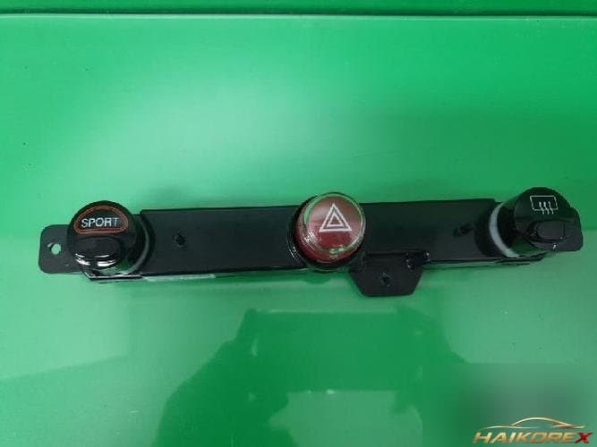 Fiat 500 2015 — кнопка/выключатель 56048308AA