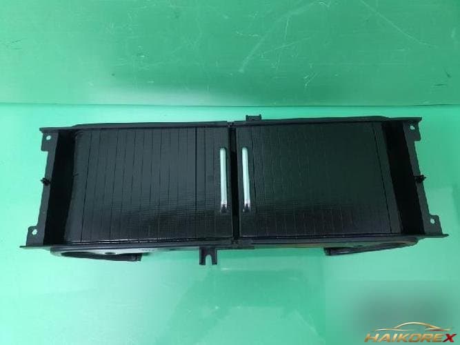 Land Rover Range Rover 2008 — панель приборов 2