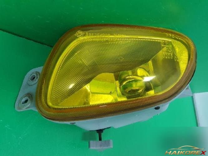 KG Mobility Korando 2001 — противотуманная фара правая (пассажирская)
