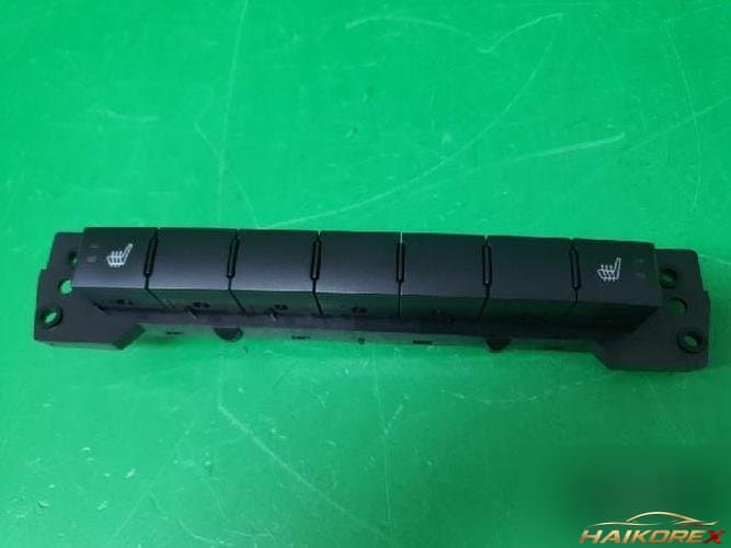 Jeep Grand Cherokee 2009 — кнопка обогрева сидений P04602840AD