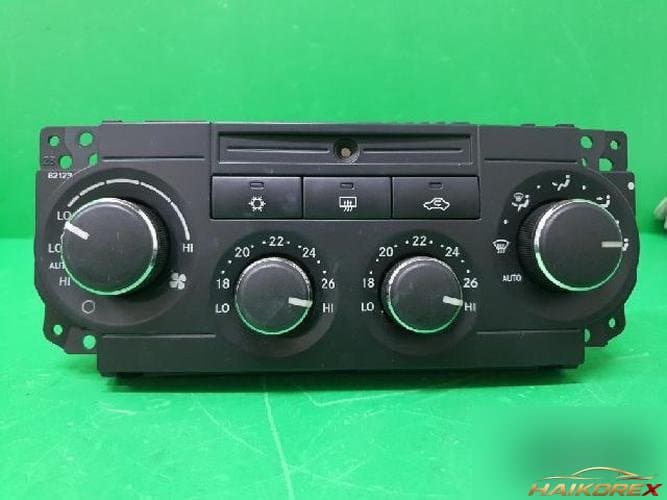Jeep Grand Cherokee 2009 — переключатель климат-контроля 55111931AA