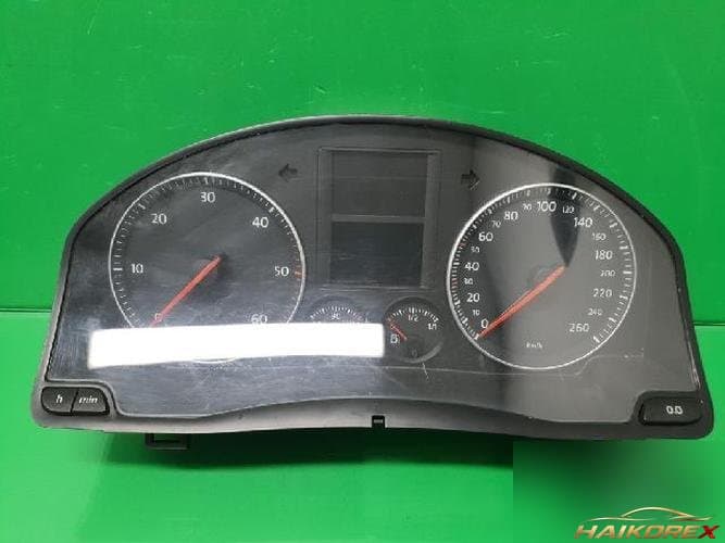 Volkswagen Golf 2006 — панель приборов 1K0920862K