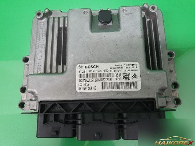 Peugeot 2008 2015 — блок управления двигателем ECU 9608016480