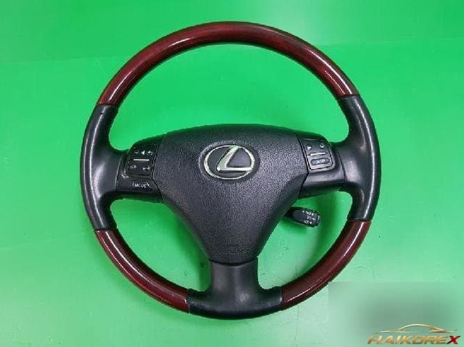 Lexus GS 2006 — рулевое колесо