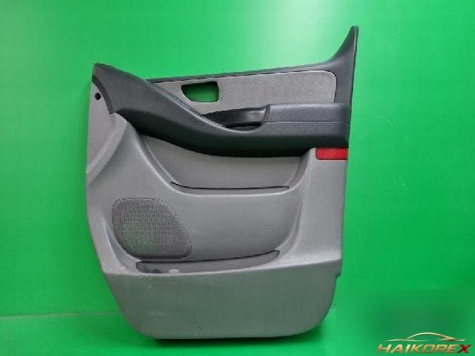 Hyundai Grand Starex 2012 — обшивка передней двери правая