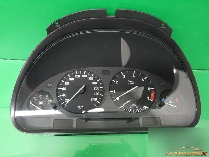 BMW 5 Series 2001 — панель приборов 6211 6906999