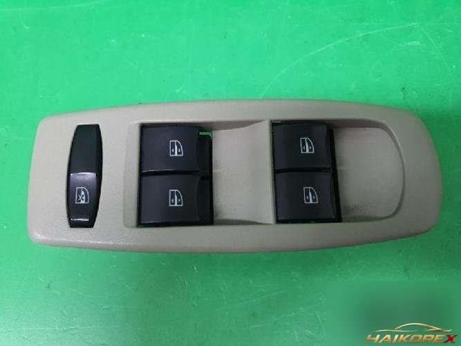Renault QM5 2008 — переключатель стеклоподъемника передний левый 25401JY40B