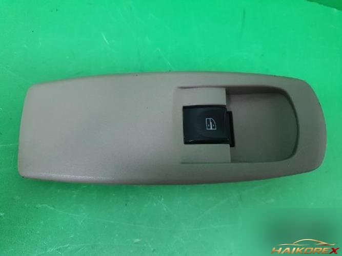 Renault QM5 2008 — выключатель стеклоподъемника переднего правого 25411 JY006