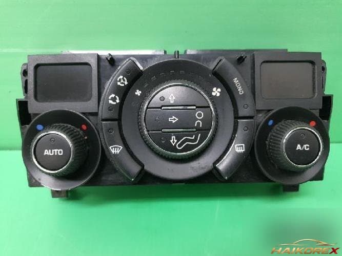 Peugeot 3008 2014 — блок управления климатконтролем 96738322XT