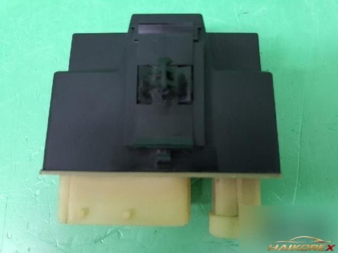 Peugeot 3008 2015 — ETACS/BCM 9662570880