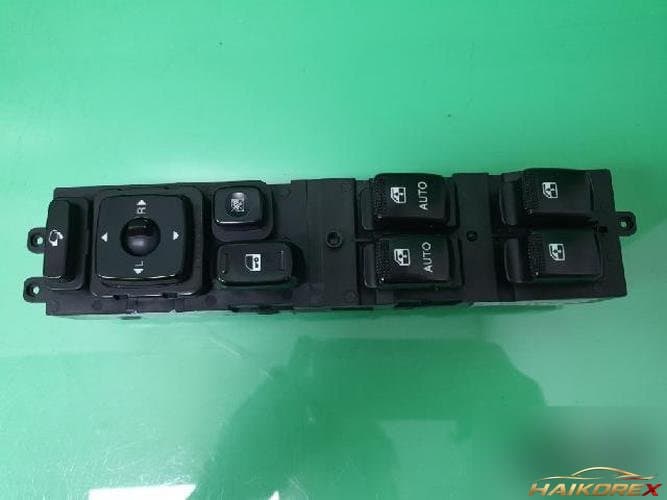 Hyundai Granzer 2009 — переключатель электростеклоподъемника 93570 3L304WK