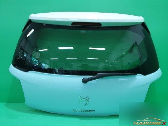 Citroën DS3 2013 — крышка багажника