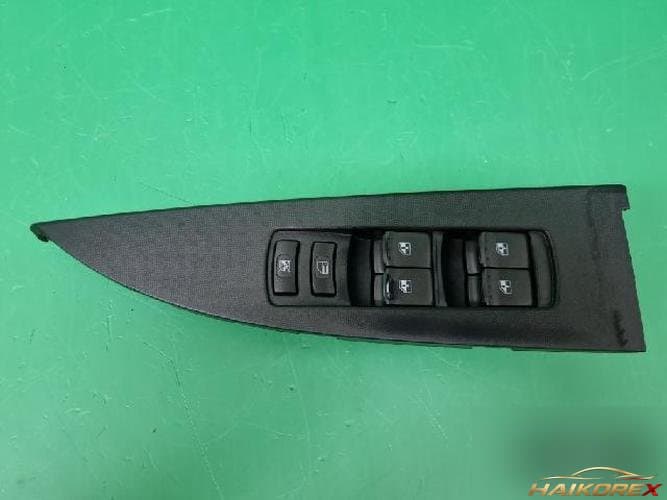 KG Mobility Actyon 2011 — переключатель стеклоподъемника