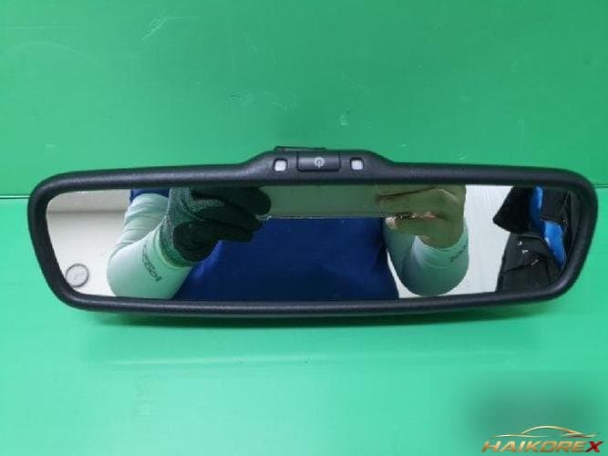 Nissan Altima 2011 — зеркало салона 1