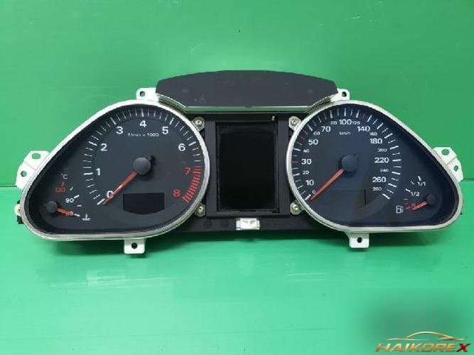 Audi A6 2009 — приборная панель (одометр) 4F0 920 901 F