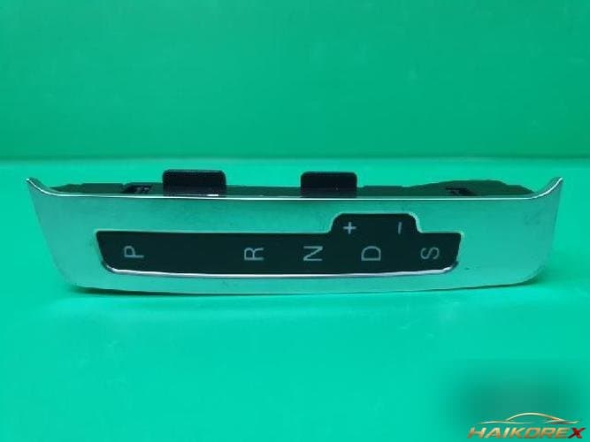 Audi A6 2009 — деталь прочее 4F1 713 463 D