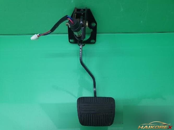 Brake pedal (педаль тормоза) 2020