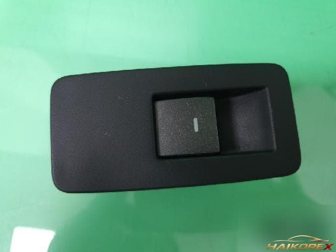Ford MKZ 2010 — кнопка (переключатель) стеклоподъемника 8A4T 14529 AAW