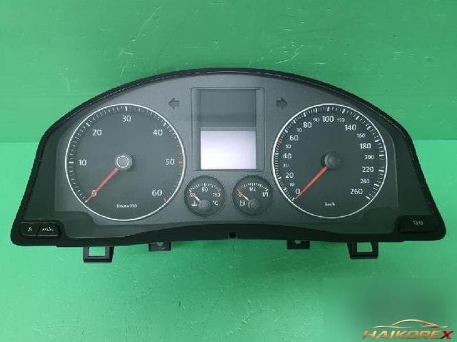 Volkswagen Golf 2008 — приборная панель 1K0 920 864 B 2