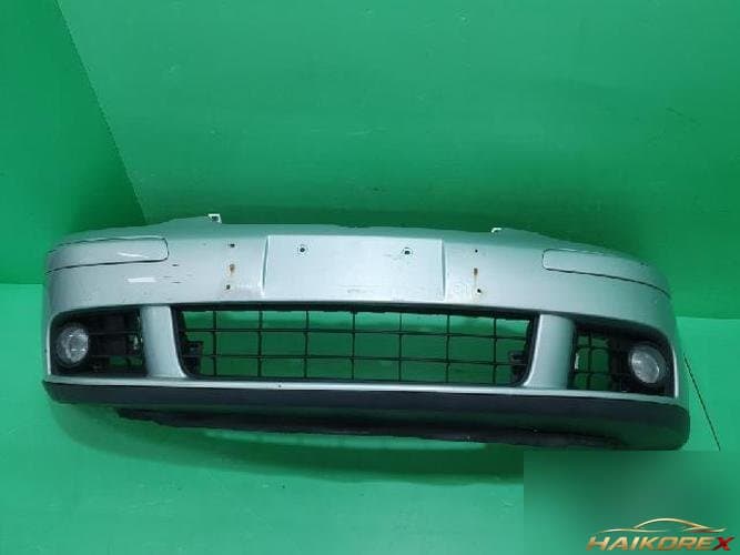 Volkswagen Golf 2008 — передний бампер 1