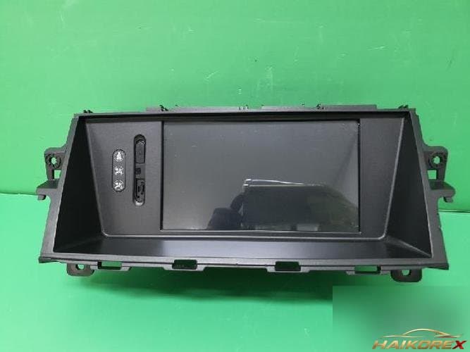 Renault SM7 2011 — монитор