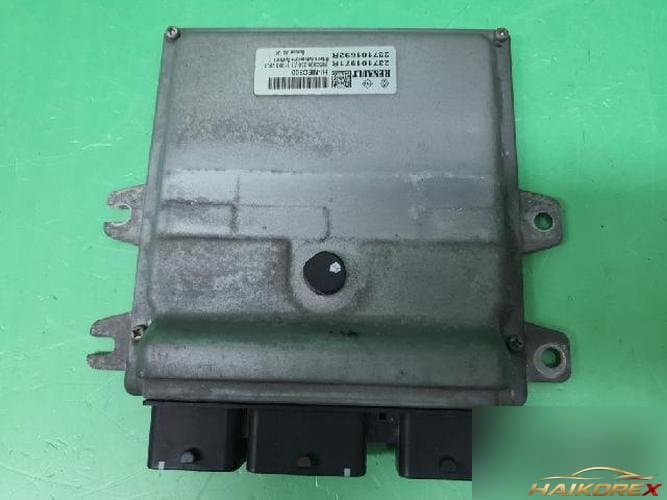 Renault SM7 2012 — блок управления двигателя ECU 237101971R