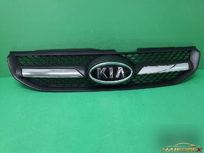 Kia Sportage 2010 — решетка радиатора 86350 1F500