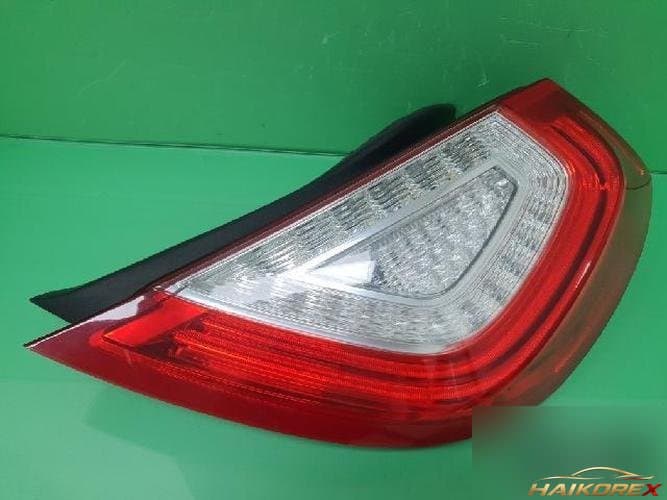 Ford MKS 2015 — фонарь задний комбинированный правый (пассажирский) DA53 13B504