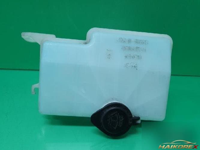 Hyundai Porter 2005 — бачок охлаждающей жидкости и омывающей жидкости