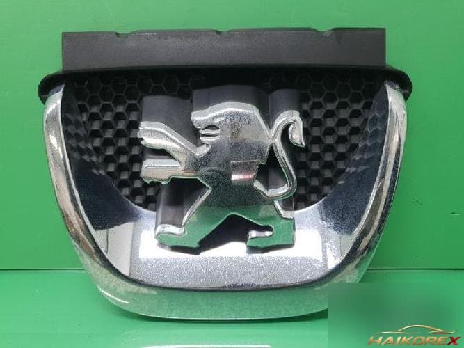 Peugeot 308 2009 — эмблема