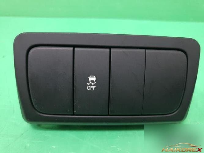 SsangYong Korando 2013 — кнопка ESP